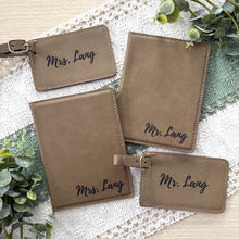 Load image into Gallery viewer, Couple&#39;s Passport Holder + Luggage Tag Set
